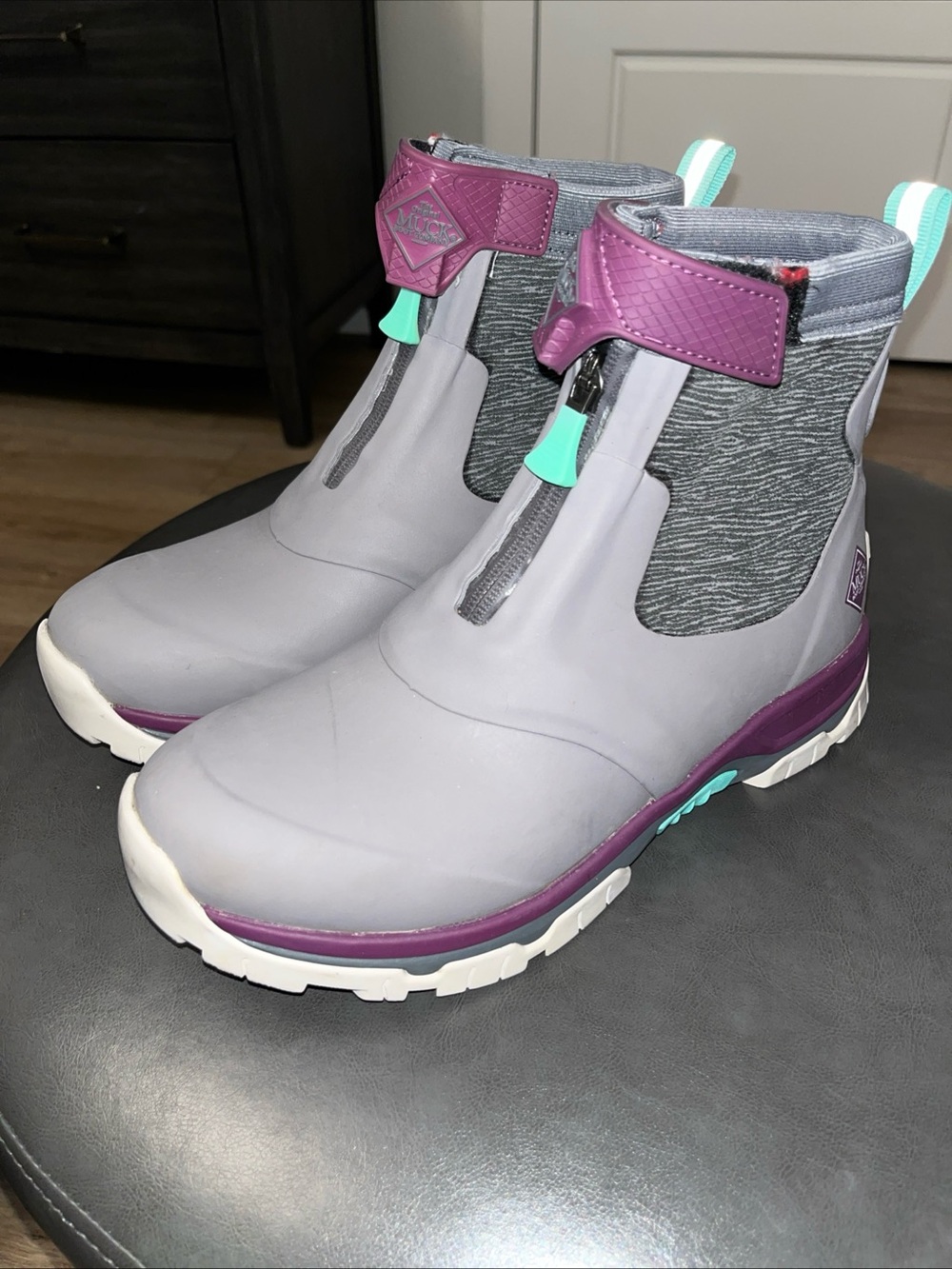 Muck Boot Women's Apex Zip Waterproof Short Rubber Hiking Boots Frost Gray Sz 10